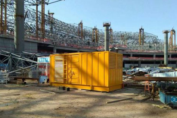 岷县发电机出租如何判断空气滤清器是否需要更换？